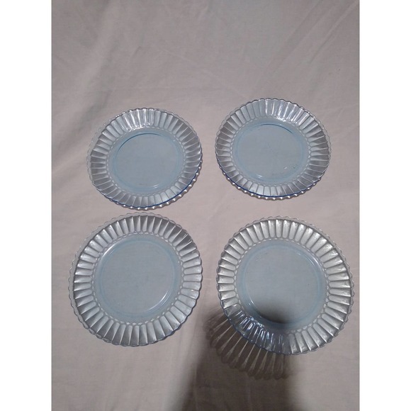 Set of 4 Ice blue forte crisa ribbed bread and butter plates (7" diameter) - Picture 5 of 6